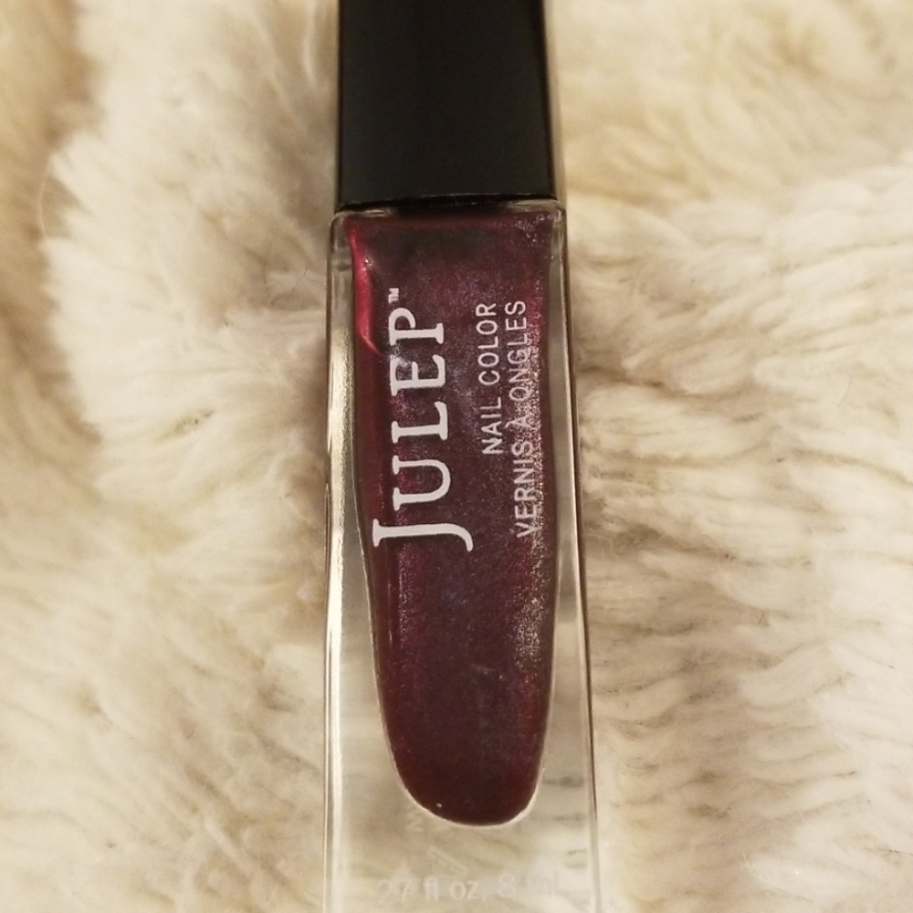 Julep " Maria" nailpolish